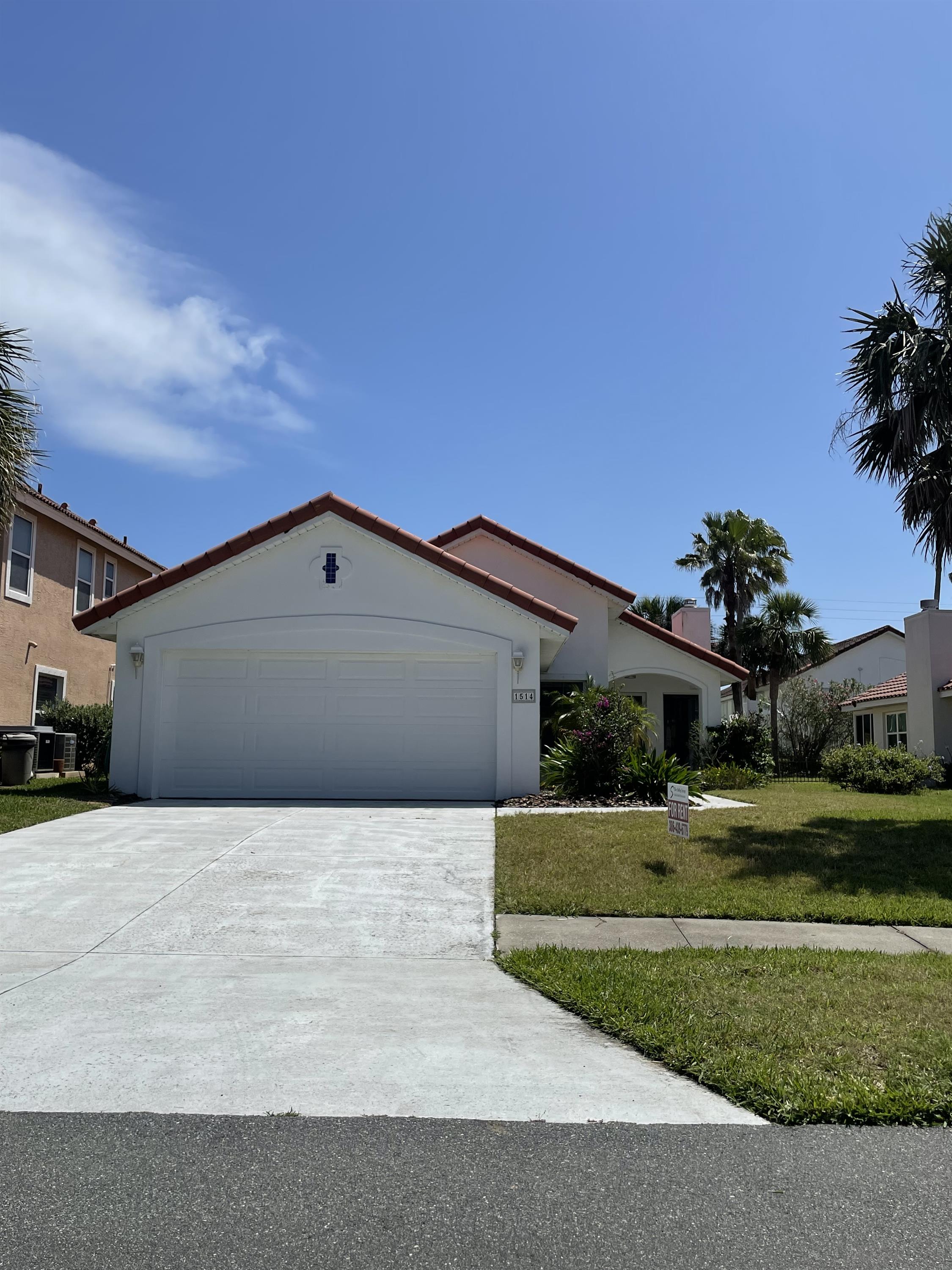 1514 North Daytona Avenue